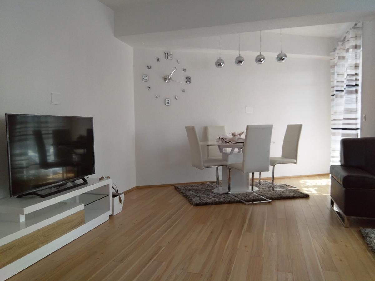 Biljana Lux Apartment โอครีด ภายนอก รูปภาพ
